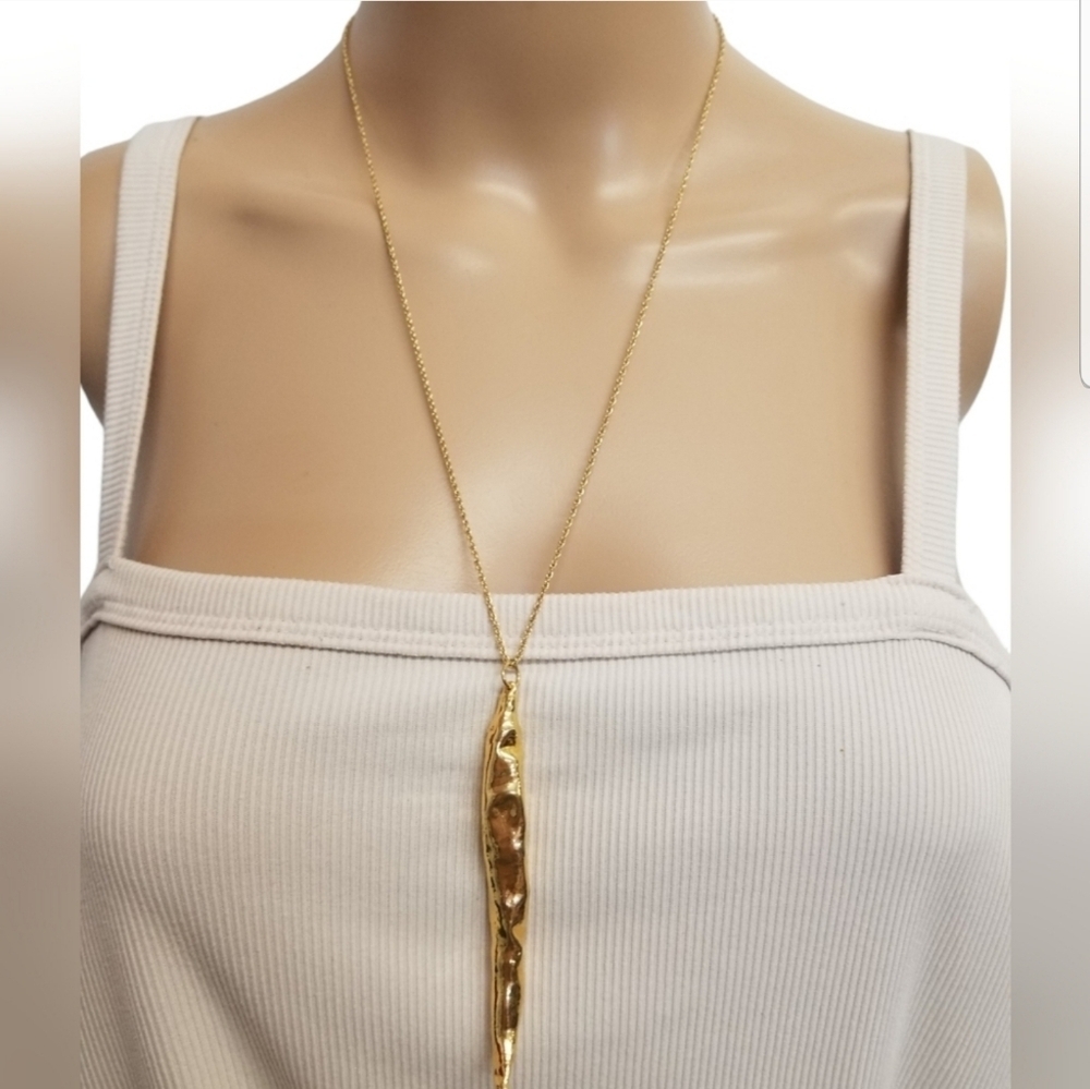 Unique Goldplated Chili Pepper Pendant Chain Necklace